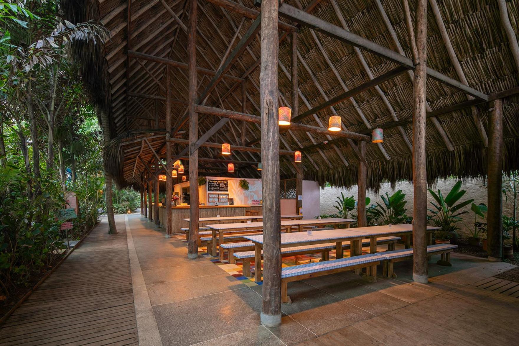 Guest house Costeno Beach *