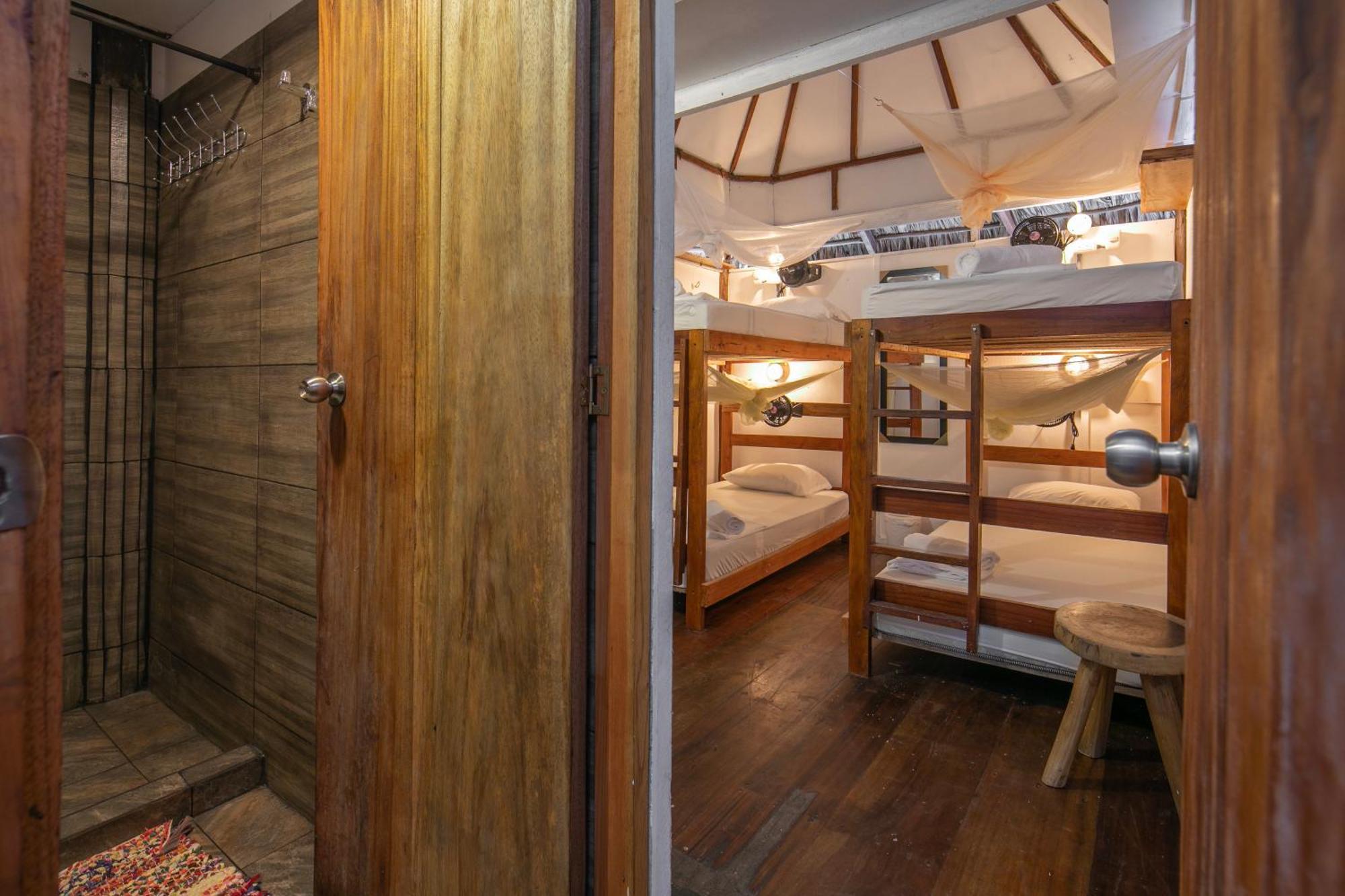 Guest house Costeno Beach